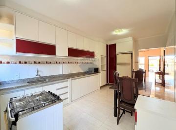 Casa · 279m² · 3 Quartos · 5 Vagas · Casa para venda em Jardim Sorocabano de 278.71m² com 3 Quartos, 1 Suite e 5 Garagens