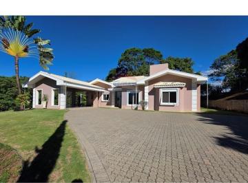 Casa · 190m² · 4 Quartos · 10 Vagas · Casa para venda em Centro de 190.23m² com 4 Quartos, 4 Suites e 10 Garagens