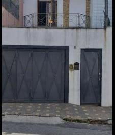 Casa · 200m² · 3 Quartos · 4 Vagas · Sobrado para venda em Engenheiro Goulart de 200.00m² com 3 Quartos, 1 Suite e 4 Garagens