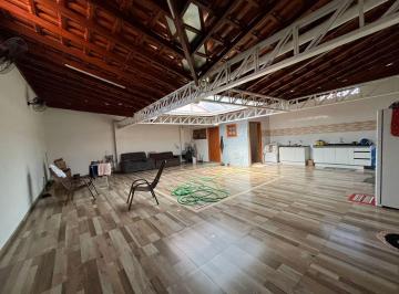 Casa · 255m² · 2 Quartos · 4 Vagas · Casa para venda em Jardim São Braz de 255.00m² com 2 Quartos e 4 Garagens