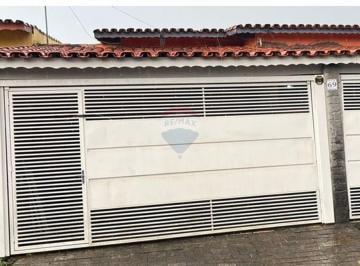 Casa · 140m² · 3 Quartos · 2 Vagas · Casa para venda em Vila Batista de 139.60m² com 3 Quartos, 1 Suite e 2 Garagens