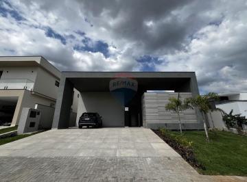 Casa · 268m² · 4 Quartos · 4 Vagas · Casa para alugar em Alphaville Esplanada de 268.00m² com 4 Quartos, 4 Suites e 4 Garagens