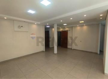 Comercial · 130m² · Imóvel Comercial para alugar em Centro de 130.00m²