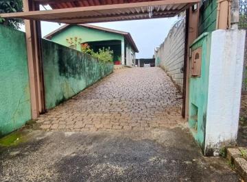 Terreno · 202m² · 3 Quartos · 10 Vagas · Chácara para venda em Caxambu de 202.00m² com 3 Quartos, 1 Suite e 10 Garagens