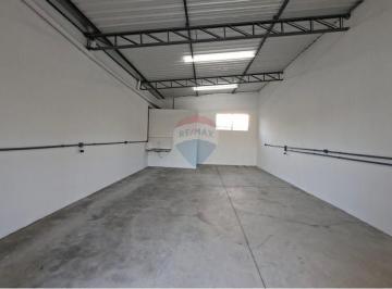 Comercial · 60m² · 50 Vagas · Galpão / Depósito / Armazém para alugar em Centro de 60.00m² com 50 Garagens