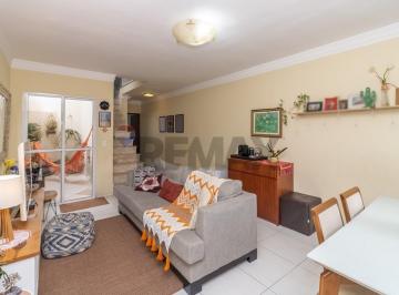 Casa · 95m² · 3 Quartos · 2 Vagas · Sobrado com 3 Dormitórios, 1 Suíte, 2 Vagas e Quintal na Vila Gumercindo