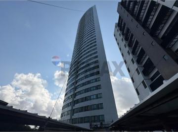 Apartamento · 54m² · 2 Quartos · Flat, com Vista para o mar, Acesso à praia, Piscina, 1 vaga de Garagem, 2 quartos, 2 banheiros, Acad