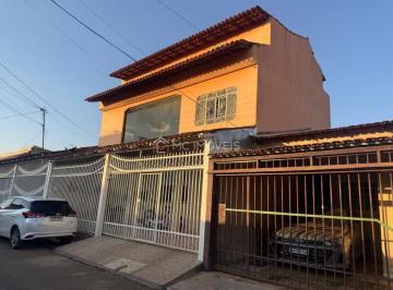 Casa · 200m² · 6 Quartos · 3 Vagas · Sobrado à Venda na QNP 13, Conjunto T | 6 Quartos | Churrasqueira | Espaço de Lazer | Financiável |
