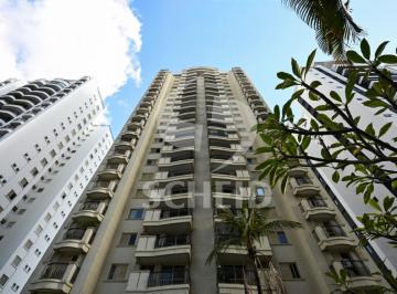 Apartamento · 112m² · 4 Quartos · 2 Vagas · Apartamento para venda em Moema com 3 quartos, sendo 1 suíte, 112m² 2 vagas