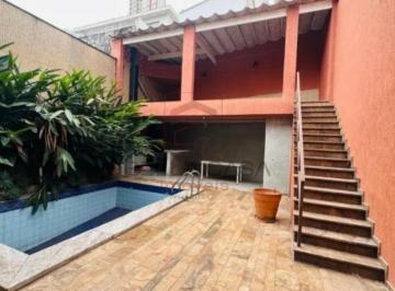 Casa · 321m² · 4 Quartos · 6 Vagas · Sobrado para locação na Mooca, com 4 dormitórios, sendo 2 suítes.