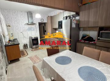 Casa · 130m² · 3 Quartos · 2 Vagas · Linda Casa com 3 Quartos (1 Suíte) e Área Gourmet a 5 min do Centro de Suzano S/P - Aceita Financia