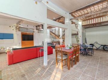 Casa · 380m² · 1 Quarto · Ponto comercial surgindo com excelente visibilidade !