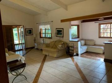 Casa · 1500m² · 4 Quartos · 5 Vagas · Oportunidade - Casa - Chácaras São José - 4 Dormitórios - 600m².