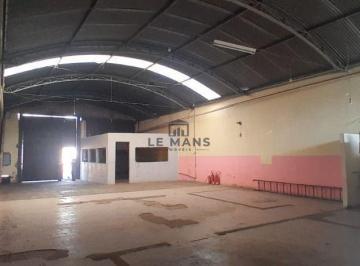 Comercial · 422m² · Barracão à venda em Piracicaba, Nossa Senhora de Fátima, com 422.19 m²