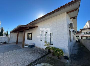 Casa · 475m² · 4 Quartos · Casa à venda - na Ressacada