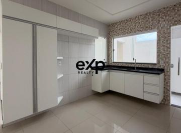 Casa · 128m² · 4 Quartos · 2 Vagas · Casa em condomínio à venda no Parque das Nações