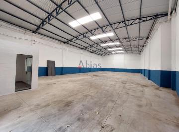 Comercial · 300m² · 2 Vagas · Barracão em Vila Izabel - São Carlos, SP