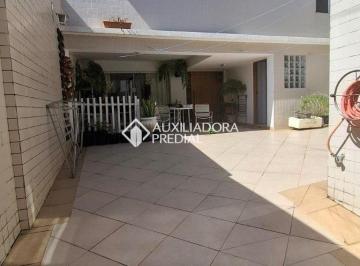 Casa · 290m² · 4 Quartos · Sobrado 4 quarto(s), no bairro Barcelona
