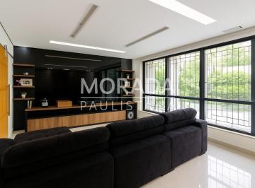 1 · Sobrado na Vila Madalena com 299m², 4 quartos (2 suítes) e 4 vagas