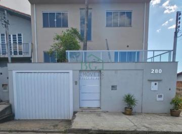 FACHADA · Excelente casa de alto padrão á venda no bairro Jardim Paraiso em Poços de Caldas MG.