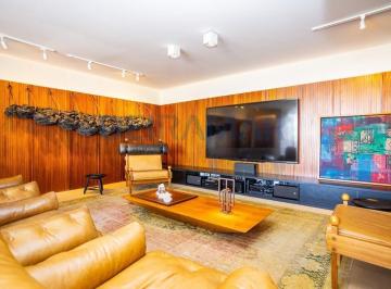 Apartamento · 430m² · 3 Quartos · 2 Vagas · Cobertura Duplex à Venda com 430m² 3 Quartos, 3 Suítes, 2 Vagas de garagem na SQN 310 - Asa Norte