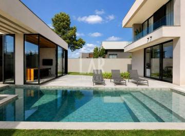 Casa · 450m² · 4 Quartos · 4 Vagas · Casa de alto luxo Mobiliada no Alphaville com 450 metros de area util, 04 quartos, 02 suite, 04 vaga
