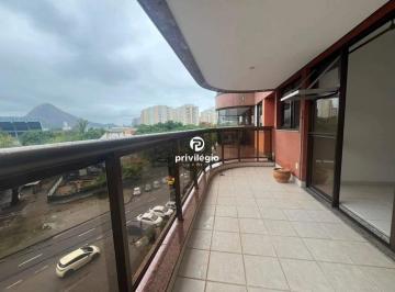 Apartamento · 110m² · 2 Quartos · 1 Vaga · Leblon! Apartamento com 2 quartos, 2 varandas e 3 banheiros com 1 vaga de garagem. Vistão livre e Cr