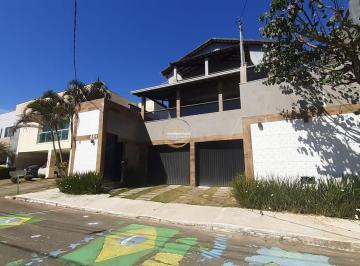 Casa · 292m² · 6 Quartos · 2 Vagas · Belíssima casa à venda no São Lucas, 6 quartos, suíte, 292 m², Juiz de Fora-MG