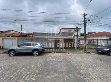 Casa · 450m² · 4 Quartos · 3 Vagas · Casarão em Olinda, 4qtos, 3vgs. quintal gigante há 2min. shop. patteo