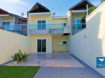 Casa · 152m² · 3 Quartos · 5 Vagas · Casa Duplex Solta com Amplo Terreno, Frente para Praça na Região Central do Eusébio, 152m2, 03 Suíte