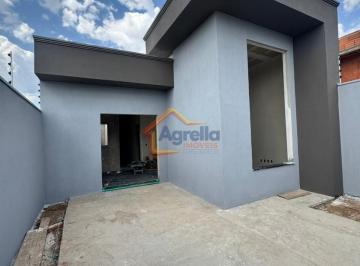 Casa · 70m² · 2 Quartos · 2 Vagas · CASA COM PÉ-DIREITO ALTO E ESPAÇO PARA ÁREA GOURMET