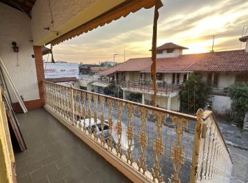 Apartamento · 73m² · 2 Quartos · 1 Vaga · More em Vila Capri, a poucos minutos da Praia da Pontinha e a 500 metros do McDonald's