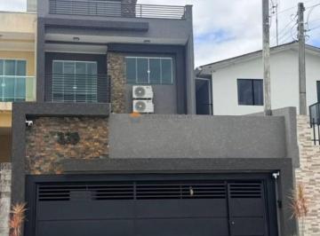 ed4984de48b2e51fe483d3ae861cd788f13426fb · Sobrado alto padrão com 3 dormitórios para alugar, 218 m² por R$ 7.600/mês - Tindiquera - Araucária/