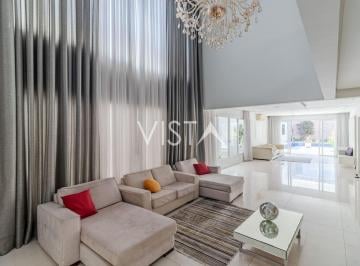 Casa · 590m² · 5 Quartos · 4 Vagas · Casa para venda