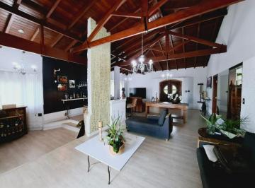 2b59a25aca8f600b320d53c4faaa014712a7a936 · Casa com 3 quartos à venda, 412 m² por R$ 2.990.000 - Bosque - Vinhedo/SP