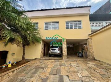 91605e42326716c463bcafca3012c83ec38ce5e2 · Casa com 5 dormitórios, 428 m² - venda por R$ 1.800.000,00 ou aluguel por R$ 10.351,17/mês - Vila Sa