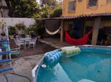 Casa · 200m² · 2 Quartos · 3 Vagas · Casa de Vila : Duplex / Residencial / Cascadura