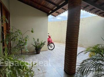 Casa · 180m² · 2 Quartos · 4 Vagas · Casa a Venda Jd Princípe - Lençóis Paulista