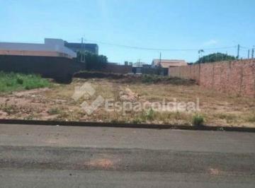 Casa · TERRENO PLANO EM OTIMA LOCALIZAÇÃO.PRONTO PARA CONSTRUIR!!