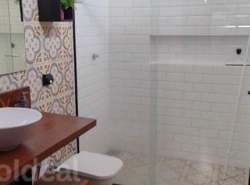 Casa · 190m² · 2 Quartos · 3 Vagas · Casa moderna com suíte e área gourmet em Jaú