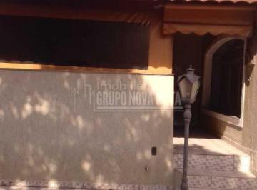 Casa · 220m² · 2 Quartos · 1 Vaga · # Casa a Venda na Agua Rasa 2 Suites, Area Gourmet e 1 Vaga
