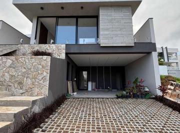 Casa · 4 Quartos · 3 Vagas · Casa de Condomínio com 4 dorms, Fazenda Rodeio, Mogi das Cruzes - R$ 3.3 mi, Cod: 4264
