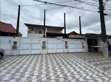 xchqpgu2ogu2zgq2zjk3n2rk_md · Conforto e Praticidade no Litoral! 🏡 Casa com 3 Dorms
