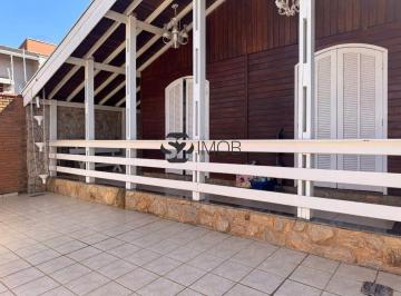 Casa · 200m² · 3 Quartos · 2 Vagas · Casa para venda em Jardim Brasília de 200.00m² com 3 Quartos e 2 Garagens