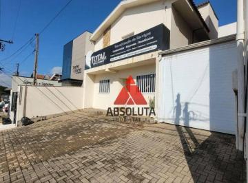 Casa · 187m² · 3 Quartos · 8 Vagas · Casa para venda em Paraíso de 187.00m² com 3 Quartos, 1 Suite e 8 Garagens