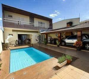 Casa · 258m² · 4 Quartos · 3 Vagas · Casa para venda em Jardim Murilo de 258.00m² com 4 Quartos, 2 Suites e 3 Garagens