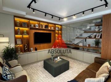 Apartamento · 209m² · 3 Quartos · 3 Vagas · Apartamento para venda em Centro de 209.00m² com 3 Quartos, 3 Suites e 3 Garagens