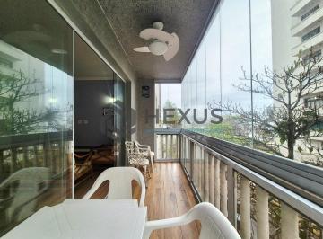 Foto · Apartamento frente mar com varanda e lazer nas Pitangueiras, Guarujá