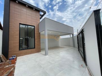 Imagem 1 · Casa para venda em Centro, Araguari