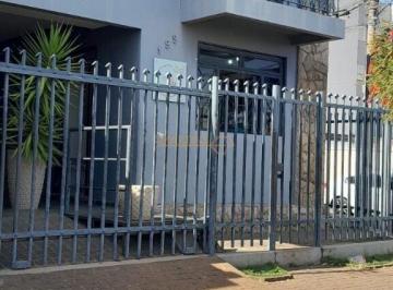 Imagem 1 · Casa para venda em Centro, Araguari